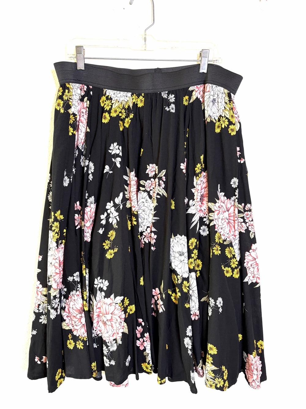 torrid Black Midi Skirt Pink & Yellow Floral Print sz 1x full flared